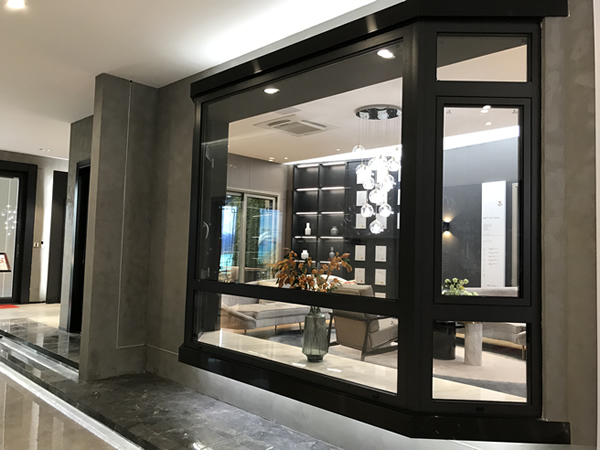 2019年高效隔音門窗哪個(gè)品牌最好？佛羅倫薩2